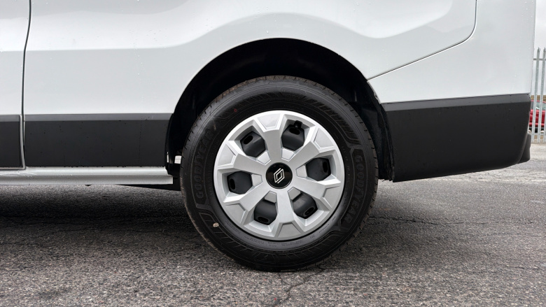 Renault Trafic Lwb Diesel LL30 Blue dCi 130 Advance [Safety] Van